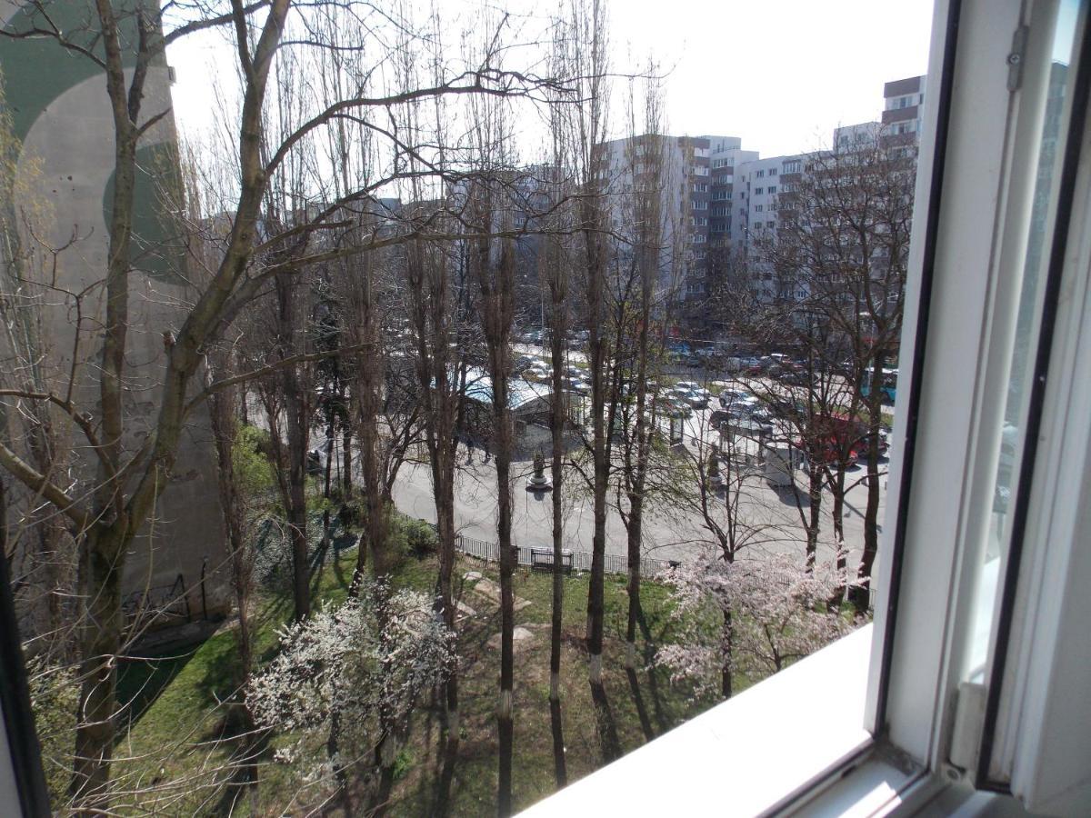 Garsoniera Moderna Apartment บูคาเรสต์ ภายนอก รูปภาพ
