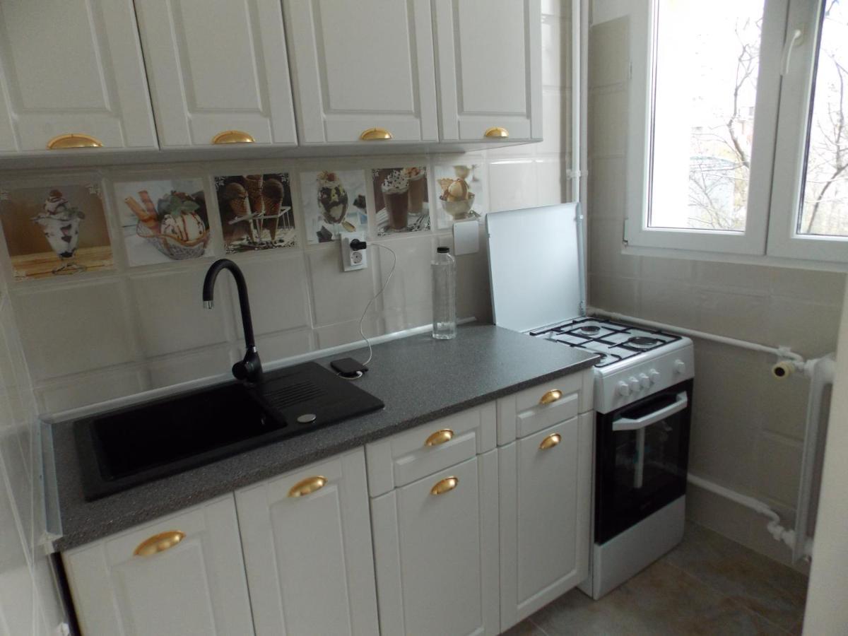 Garsoniera Moderna Apartment บูคาเรสต์ ภายนอก รูปภาพ