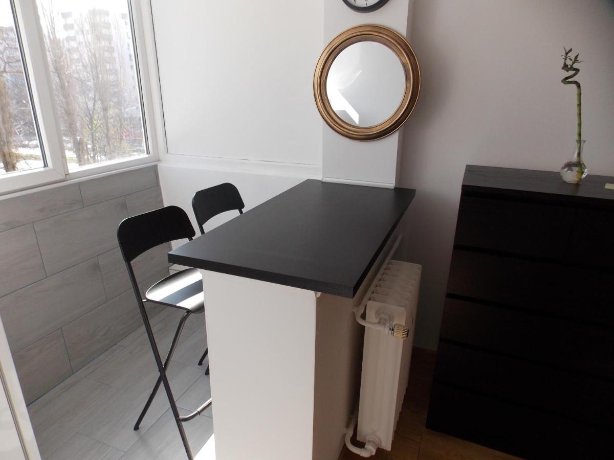 Garsoniera Moderna Apartment บูคาเรสต์ ภายนอก รูปภาพ